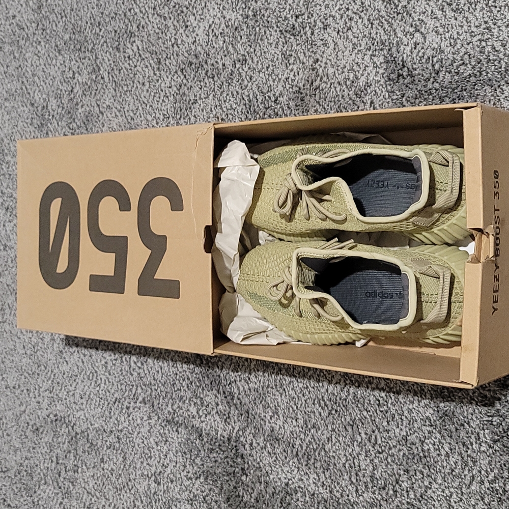 Adidas yeezy boost 350 sulfur